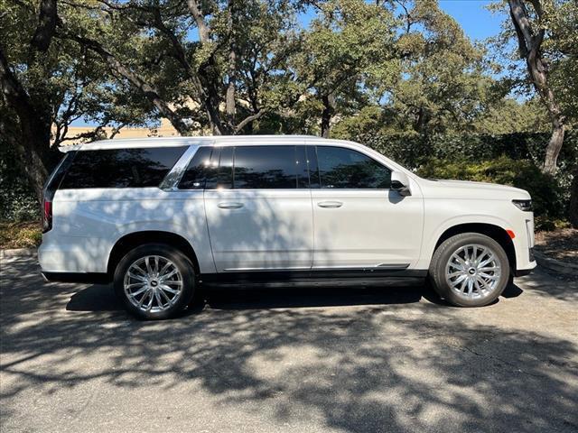 used 2022 Cadillac Escalade ESV car, priced at $79,999