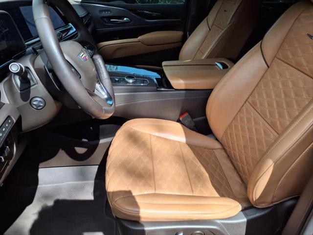 used 2023 Cadillac Escalade ESV car, priced at $68,998