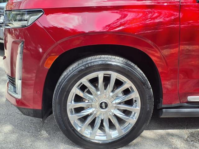 used 2023 Cadillac Escalade ESV car, priced at $68,998