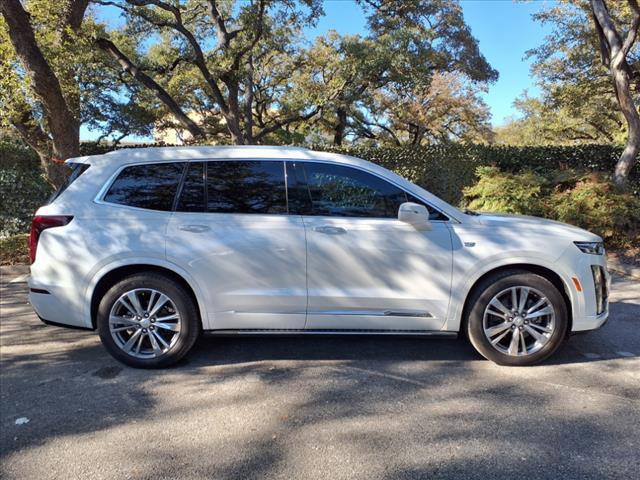 used 2020 Cadillac XT6 car, priced at $29,998