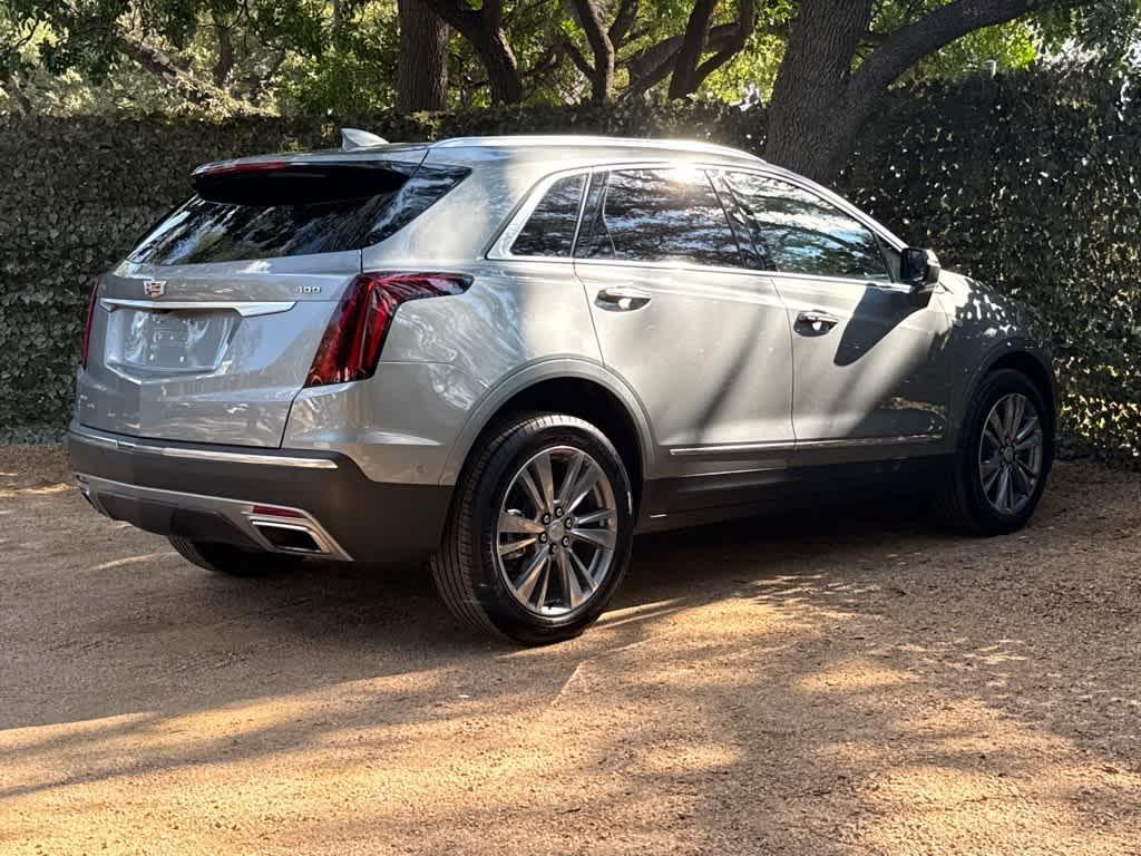 used 2024 Cadillac XT5 car, priced at $47,818