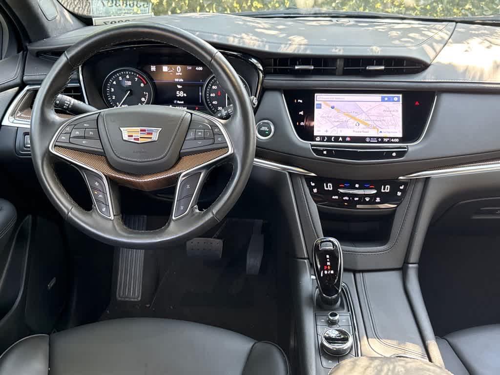 used 2024 Cadillac XT5 car, priced at $47,818
