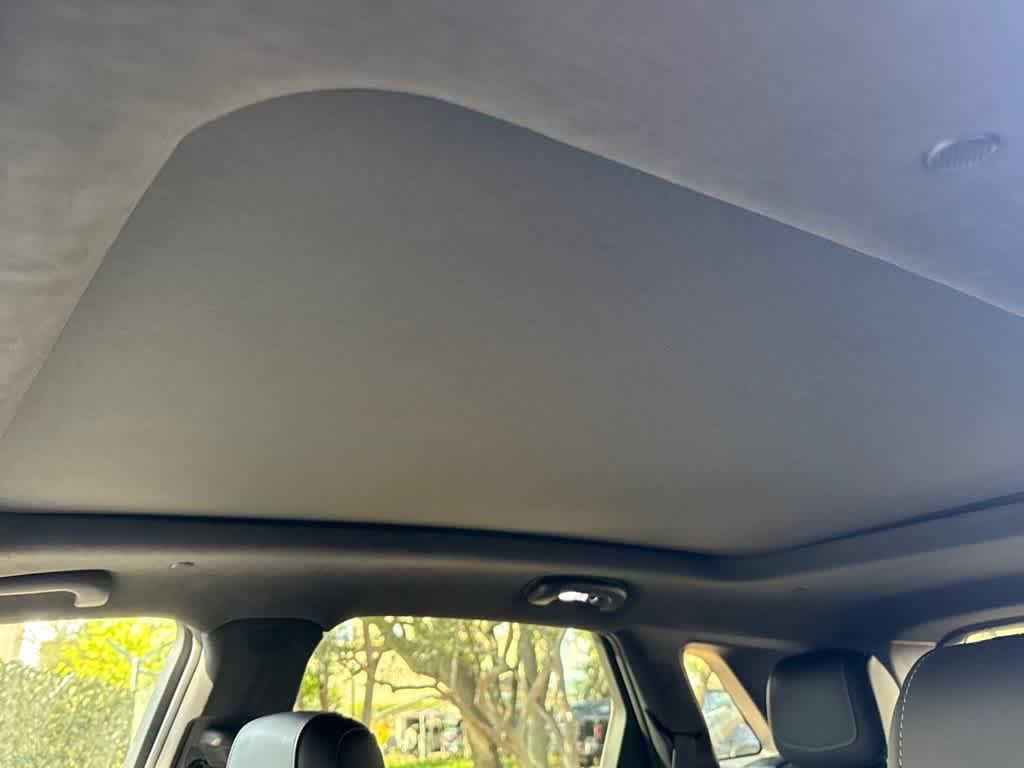 used 2024 Cadillac XT5 car, priced at $47,818