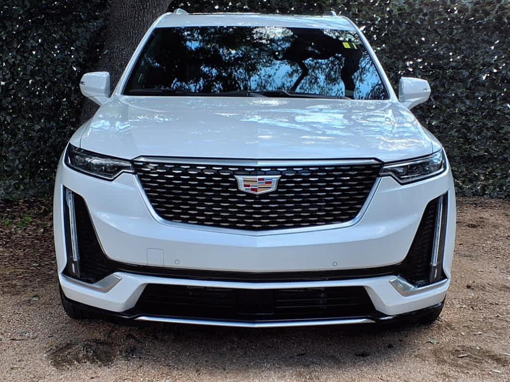 used 2024 Cadillac XT6 car, priced at $51,818