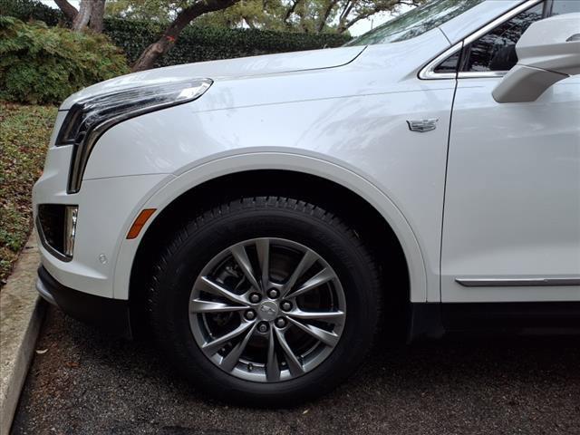 used 2021 Cadillac XT5 car, priced at $32,998