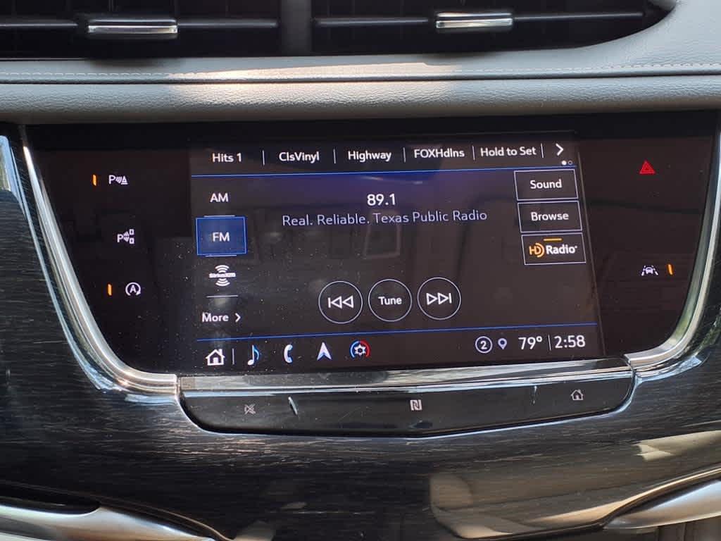used 2021 Cadillac XT6 car, priced at $33,674