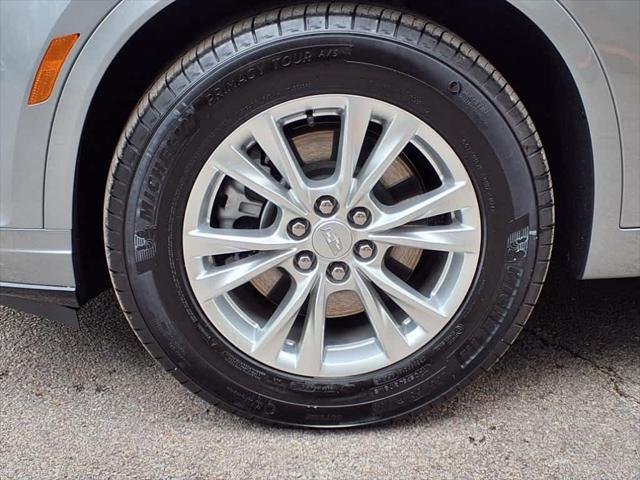 used 2024 Cadillac XT6 car, priced at $43,818