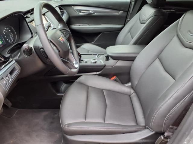 used 2024 Cadillac XT6 car, priced at $43,818