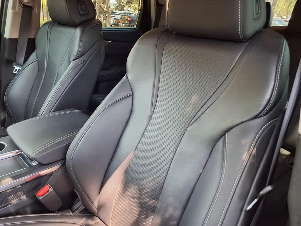 used 2022 Acura MDX car, priced at $34,998