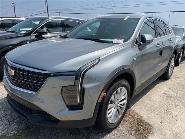 new 2024 Cadillac XT4 car, priced at $42,400