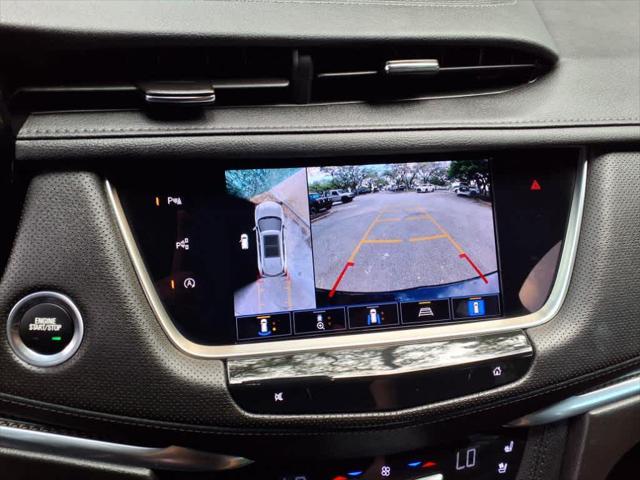 used 2022 Cadillac XT5 car, priced at $38,498