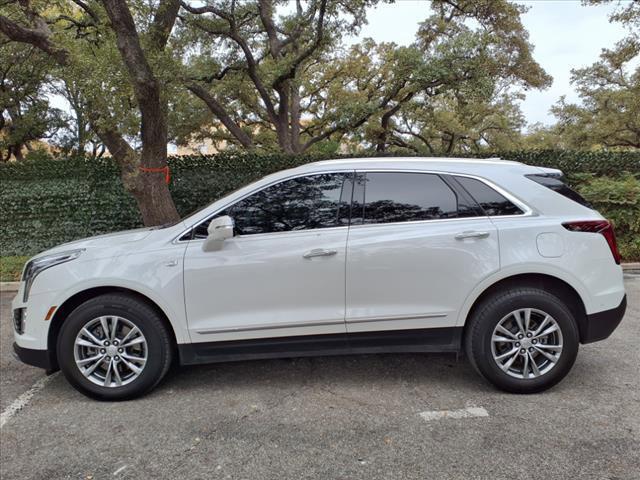 used 2022 Cadillac XT5 car, priced at $35,999