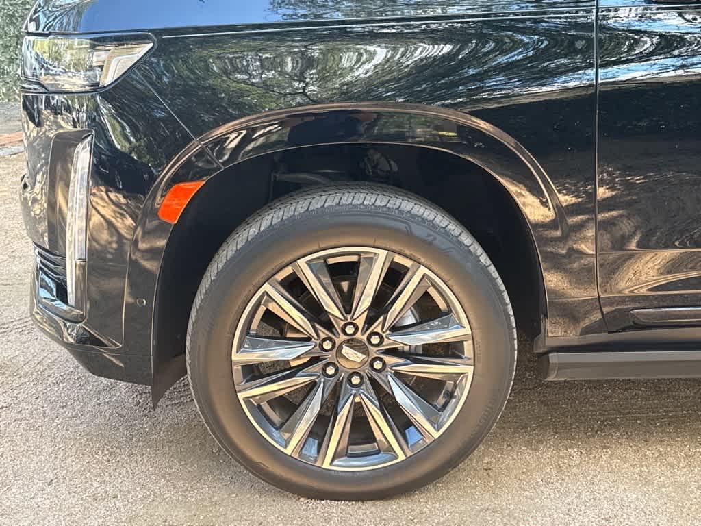 used 2021 Cadillac Escalade car, priced at $65,998