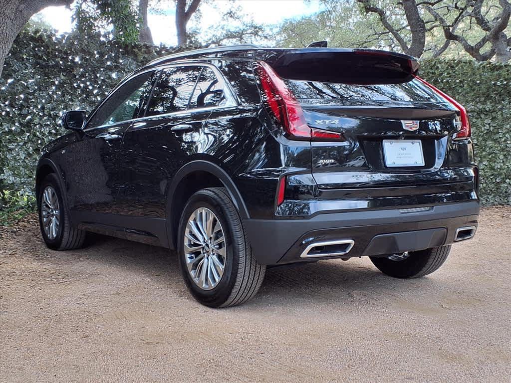 used 2024 Cadillac XT4 car, priced at $43,998