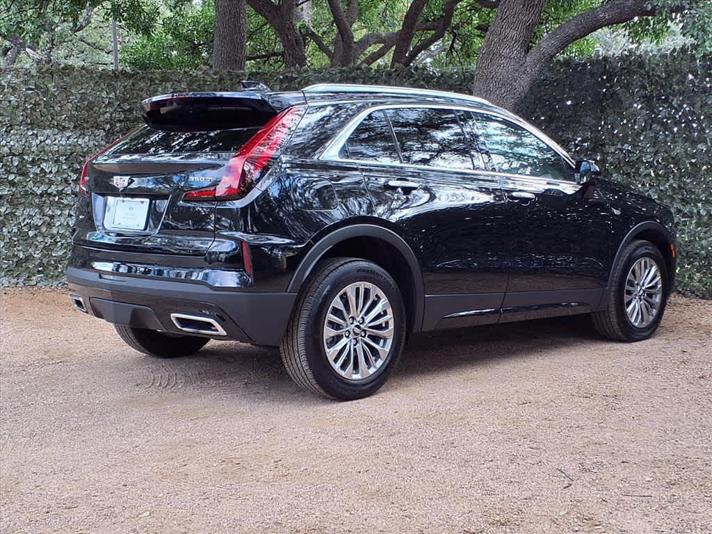 used 2024 Cadillac XT4 car, priced at $43,998
