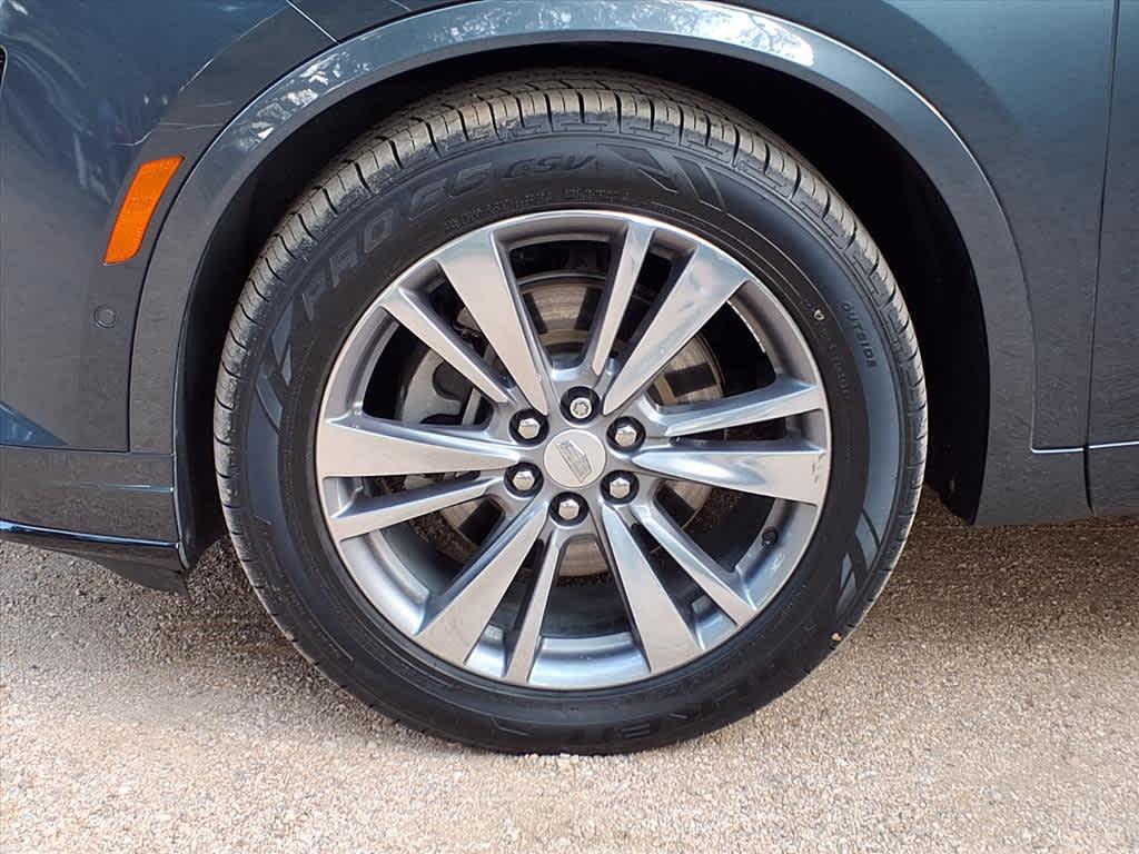 used 2020 Cadillac XT6 car, priced at $23,818