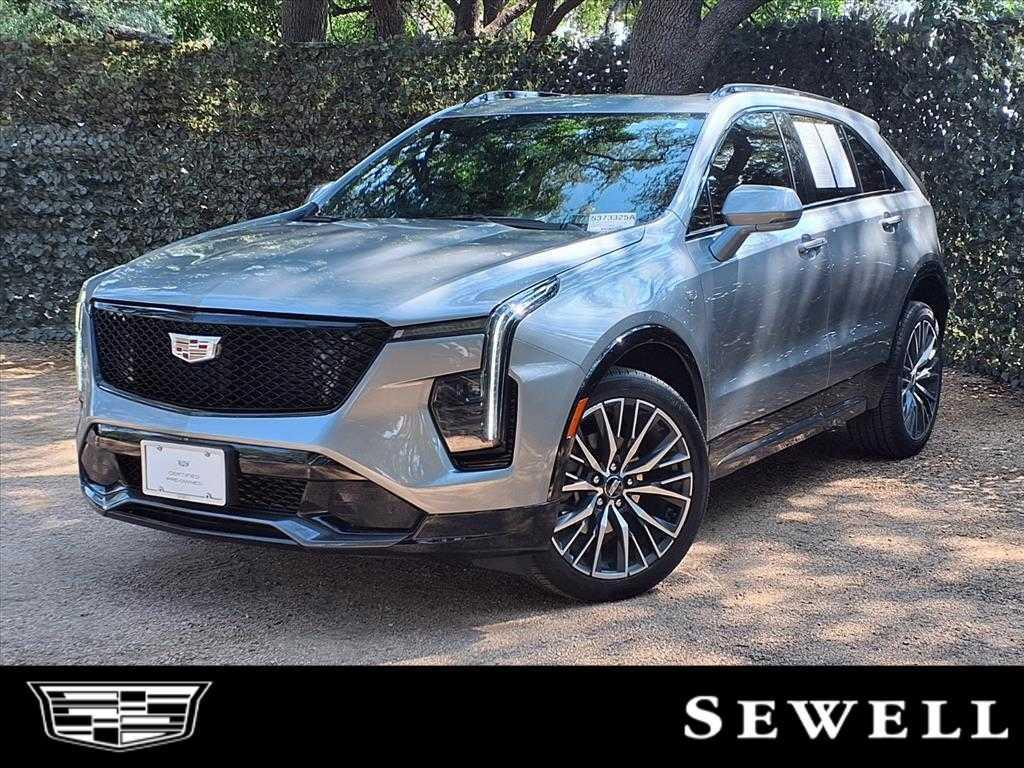 used 2024 Cadillac XT4 car, priced at $39,998