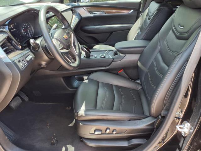 used 2024 Cadillac XT5 car, priced at $49,818