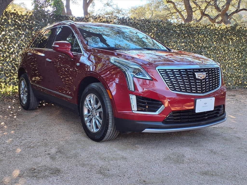 used 2020 Cadillac XT5 car, priced at $26,998