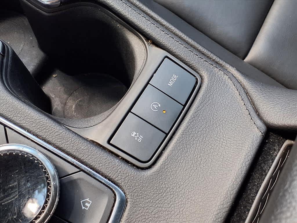used 2024 Cadillac XT4 car, priced at $34,818