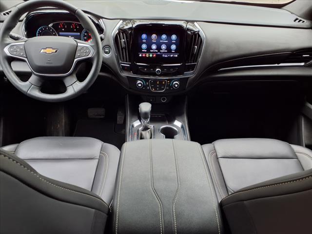 used 2023 Chevrolet Traverse car, priced at $31,998