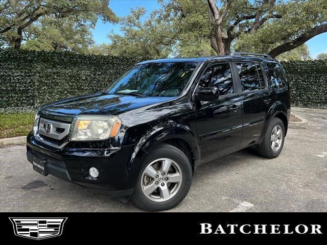 used 2010 Honda Pilot car, priced at $12,999