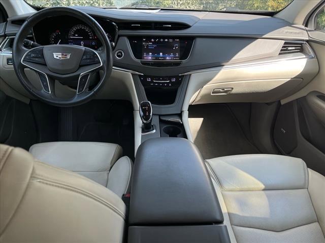 used 2017 Cadillac XT5 car, priced at $18,988