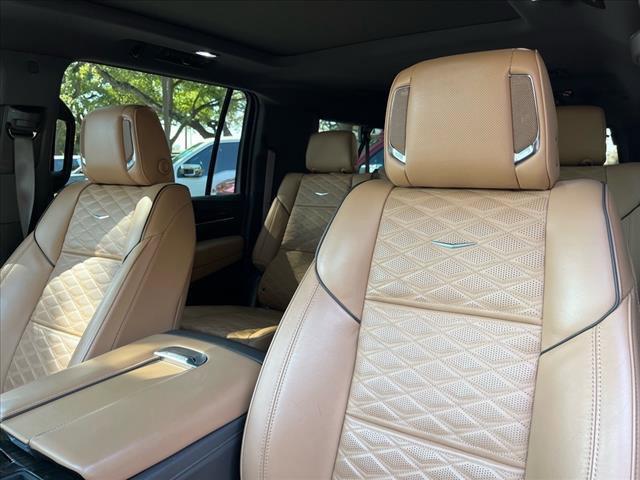 used 2022 Cadillac Escalade ESV car, priced at $72,999