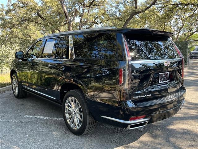 used 2022 Cadillac Escalade ESV car, priced at $72,999