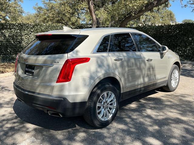 used 2017 Cadillac XT5 car, priced at $19,999