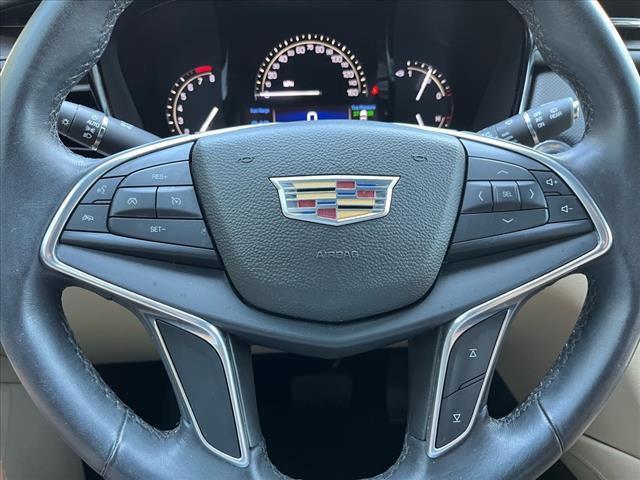 used 2017 Cadillac XT5 car, priced at $19,999