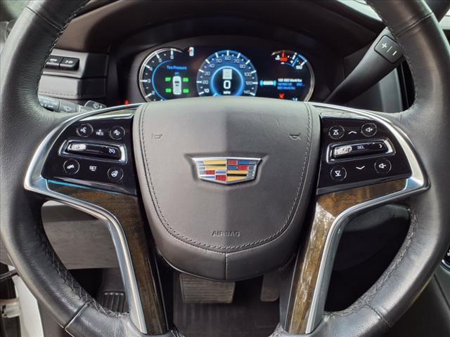 used 2020 Cadillac Escalade car, priced at $49,998