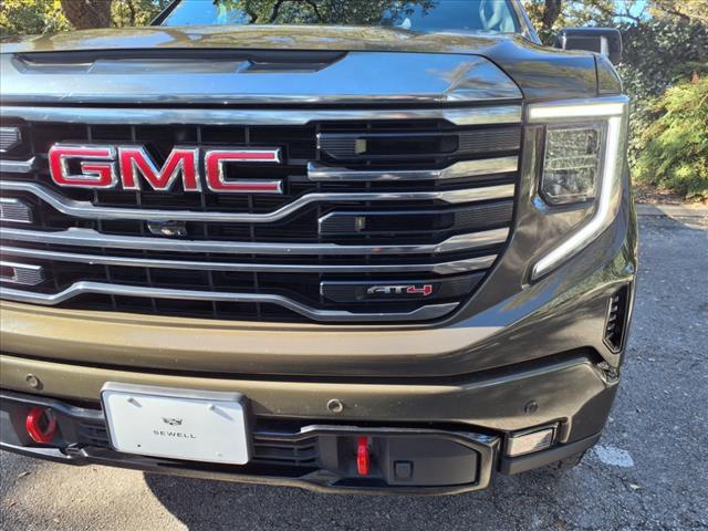 used 2023 GMC Sierra 1500 car, priced at $54,998