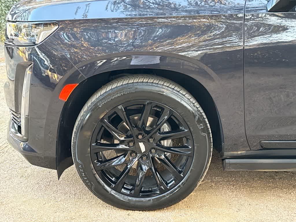 used 2022 Cadillac Escalade car, priced at $75,818