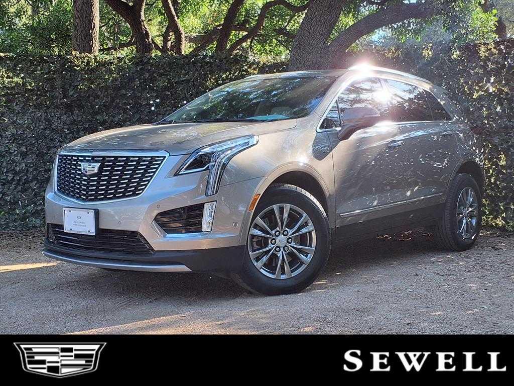 used 2023 Cadillac XT5 car, priced at $34,998