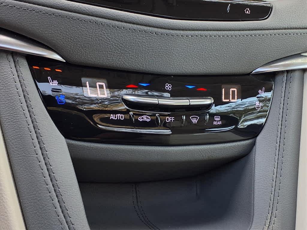 used 2023 Cadillac XT5 car, priced at $34,998