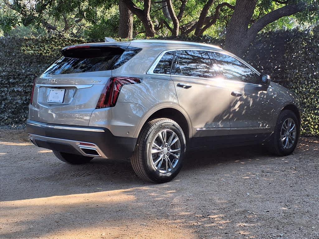used 2023 Cadillac XT5 car, priced at $34,998