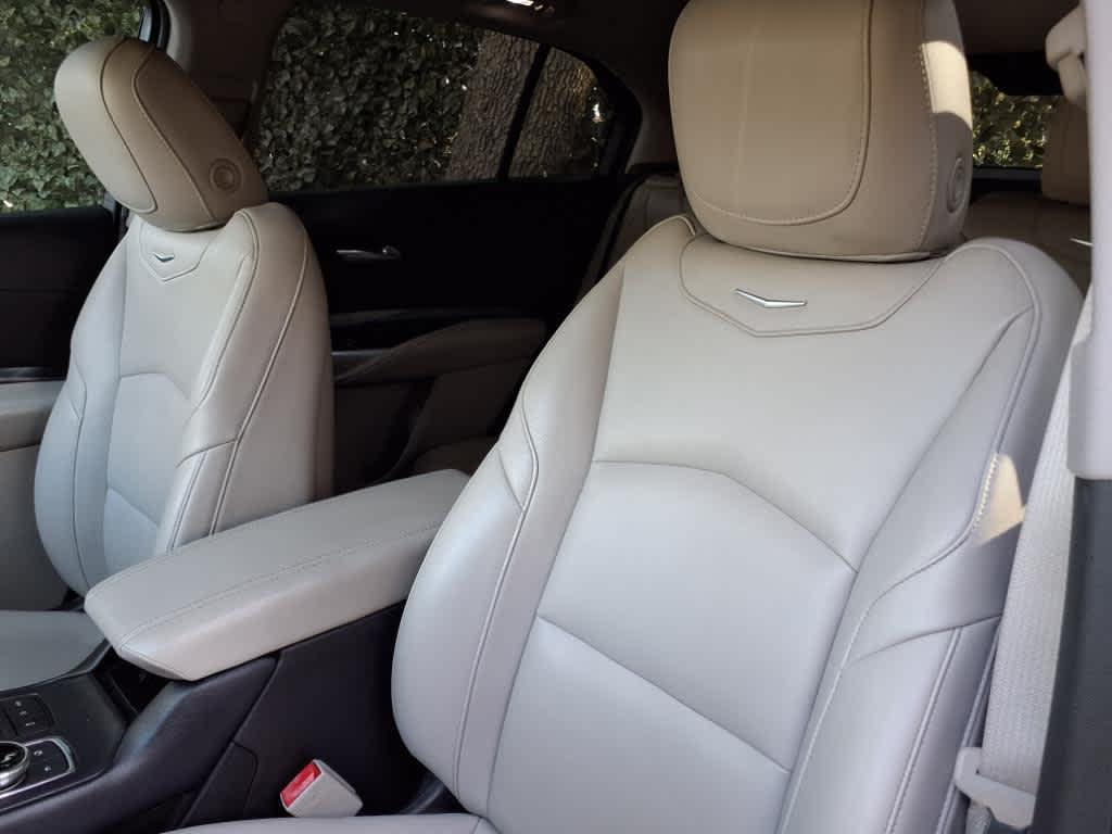 used 2020 Cadillac XT4 car, priced at $19,555