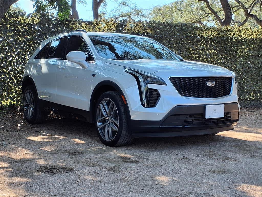used 2020 Cadillac XT4 car, priced at $22,998