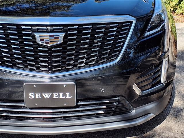 used 2020 Cadillac XT5 car, priced at $21,818