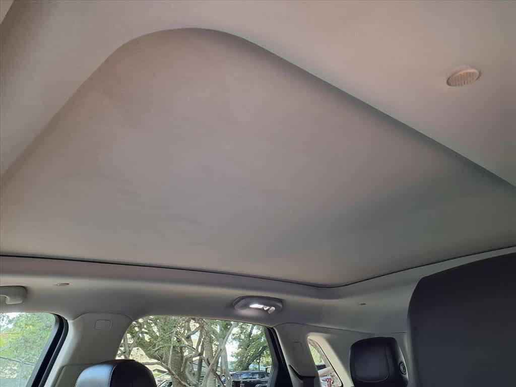 used 2019 Cadillac XT5 car, priced at $19,818