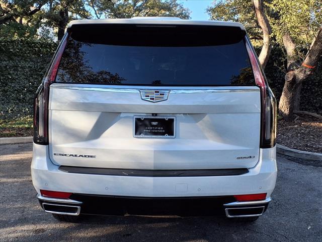 used 2022 Cadillac Escalade ESV car, priced at $64,998