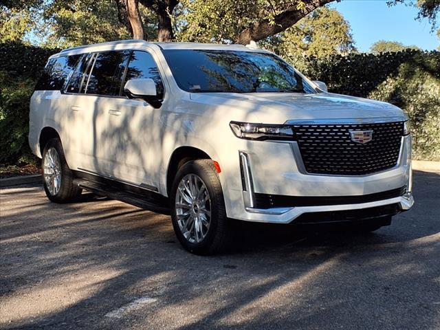 used 2022 Cadillac Escalade ESV car, priced at $64,998