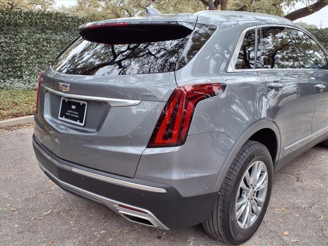 used 2022 Cadillac XT5 car, priced at $35,998