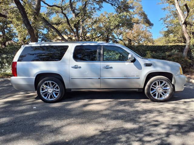 used 2012 Cadillac Escalade ESV car, priced at $14,998