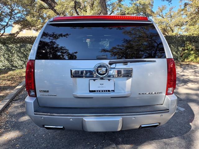 used 2012 Cadillac Escalade ESV car, priced at $14,998