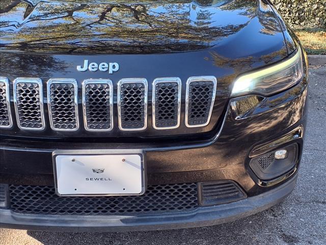 used 2019 Jeep Cherokee car, priced at $15,998