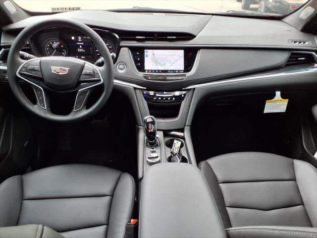 new 2025 Cadillac XT5 car, priced at $58,730