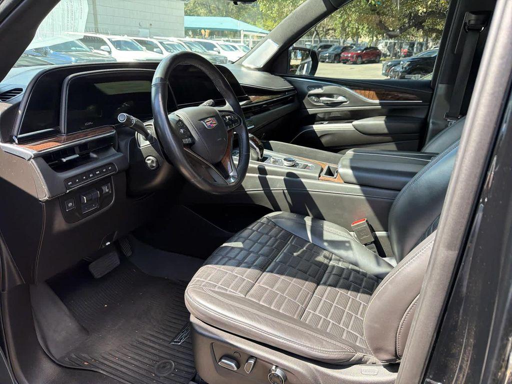 used 2021 Cadillac Escalade car, priced at $61,998