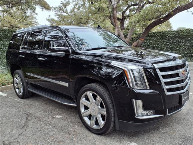 used 2020 Cadillac Escalade car, priced at $39,313